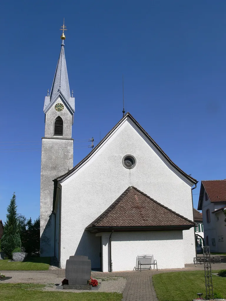 Ettenkirch, Stadt Friedrichshafen, Bodenseekreis: Pfarrkirche St. Peter und Paul