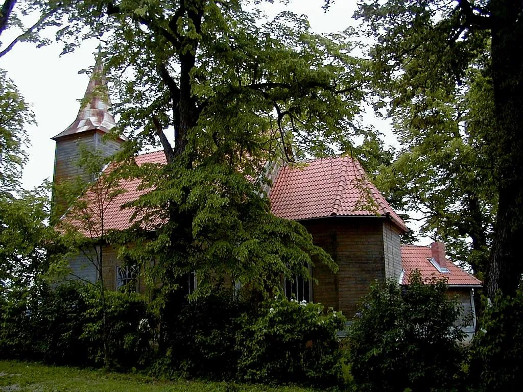 Iģenes baznīca. 2001-06-09