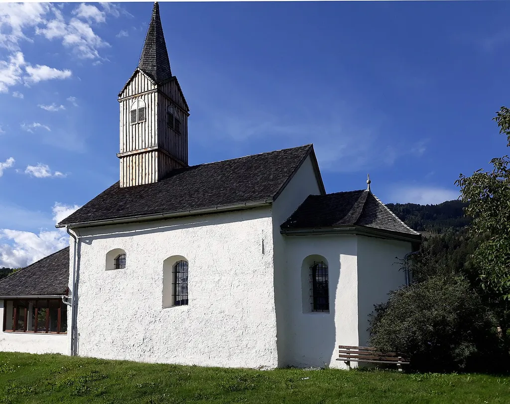 Kath. Filialkirche hl. Petrus - Ansicht von Norden