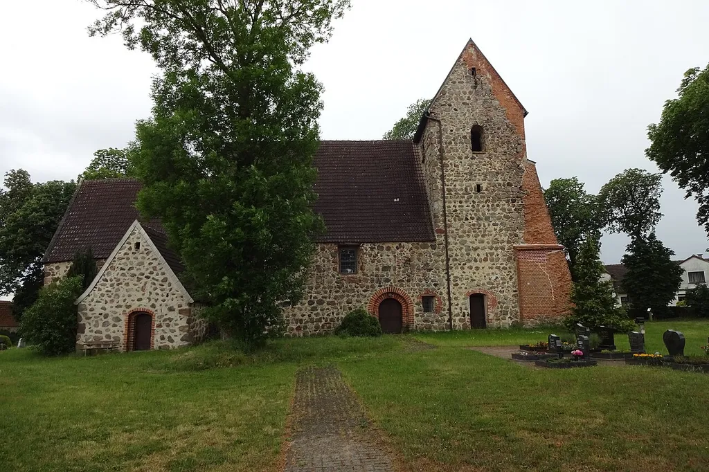 Henningen ist eine Ortschaft und ein Ortsteil der Hansestadt Salzwedel im Altmarkkreis Salzwedel in Sachsen-Anhalt.