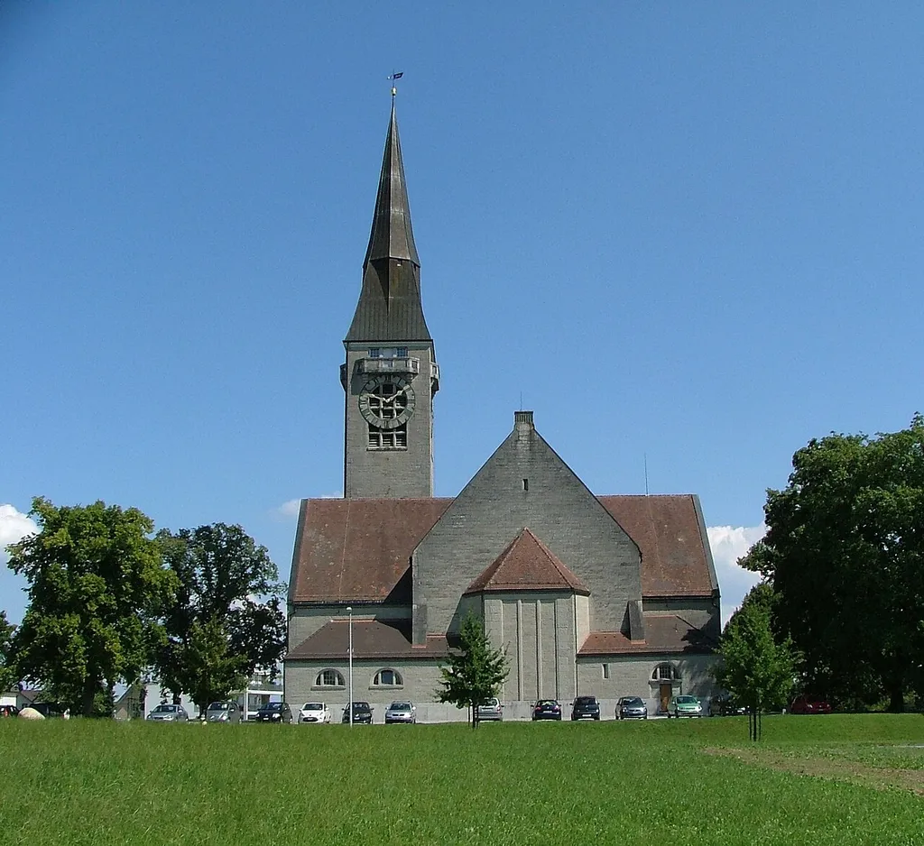 Reformierte Kirche in Romanshorn, Kanton Thurgau, Schweiz; erbaut 1909 (?) nach Entwurf von Otto Pfleghard und Max Haefeli; unter Denkmalschutz