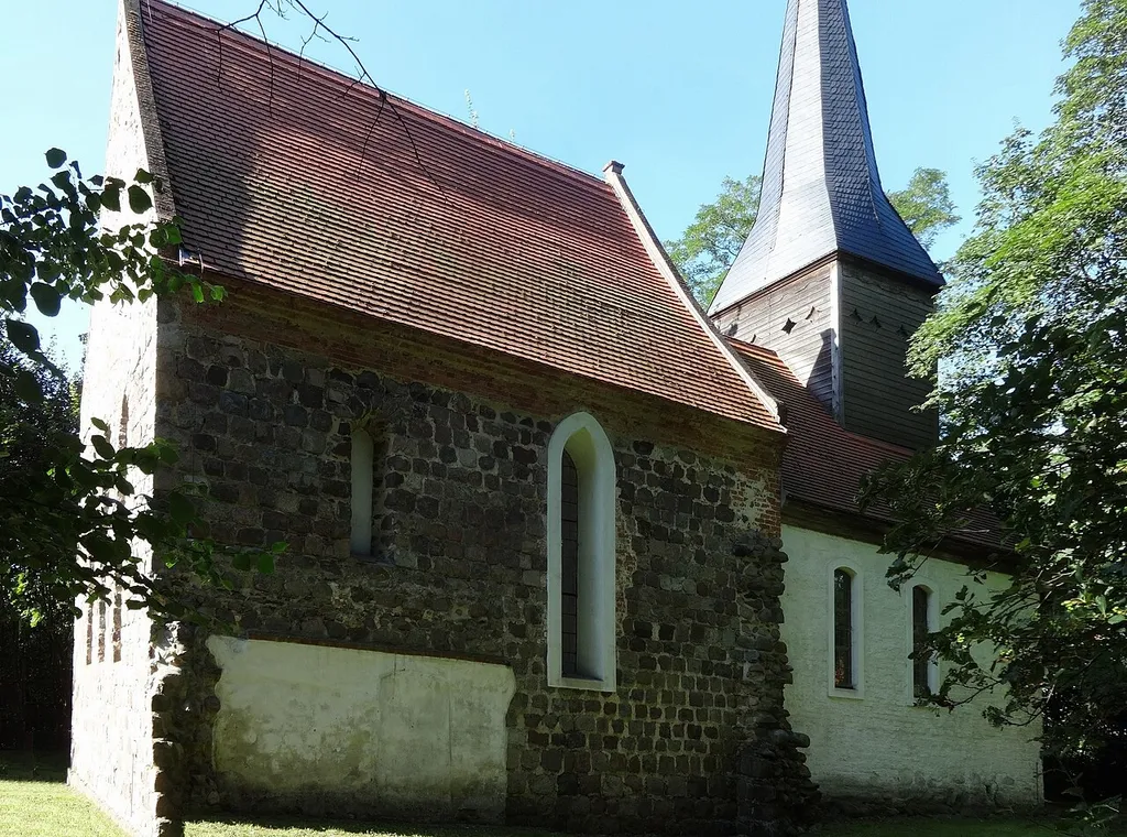 Feldsteinkirche in Rollwitz