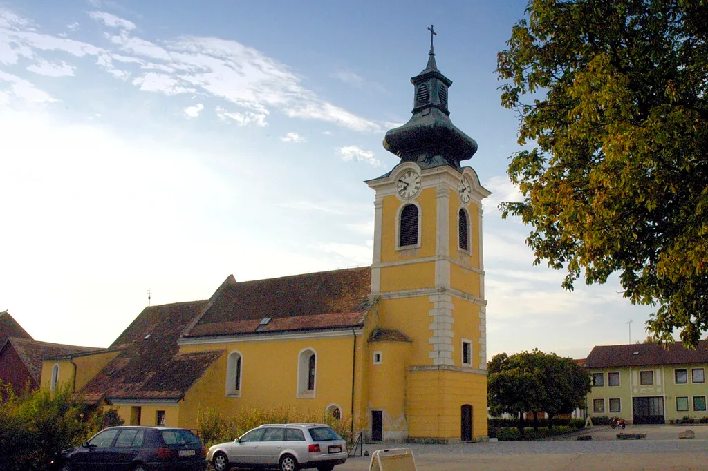 katholische Pfarrkirche heiliger Pankrazius in Großnondorf, Gemeinde Guntersdorf