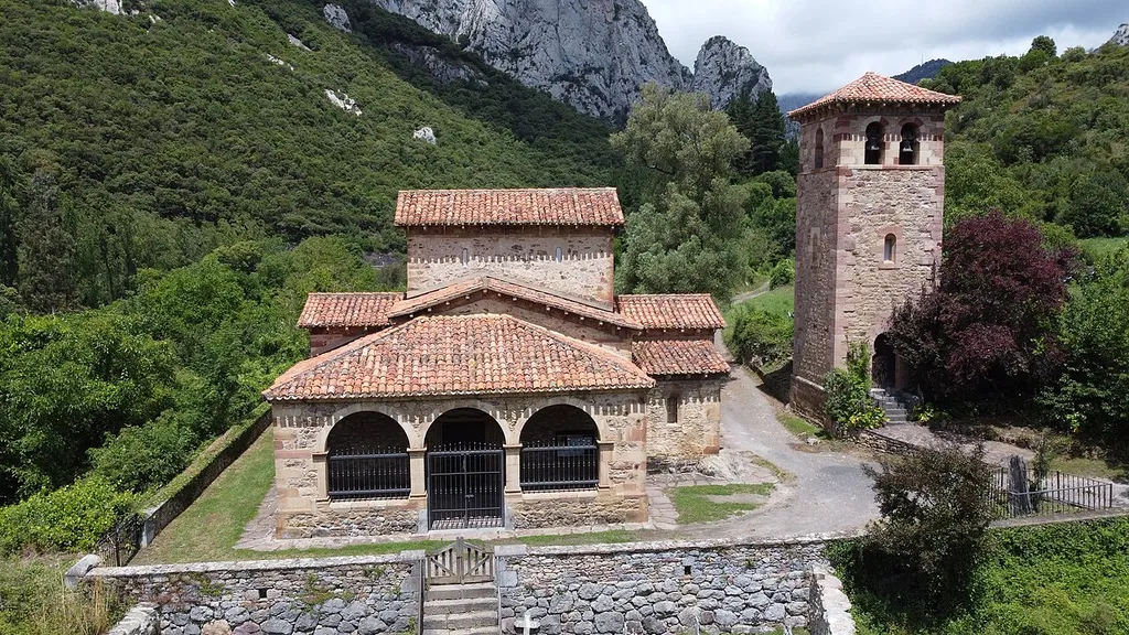 Vista fachada sur.