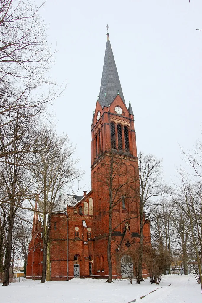 Luckenwalde in Brandenburg: Die Jakobikirche. Das Gebäude ist ein eingetragenes Baudenkmal.