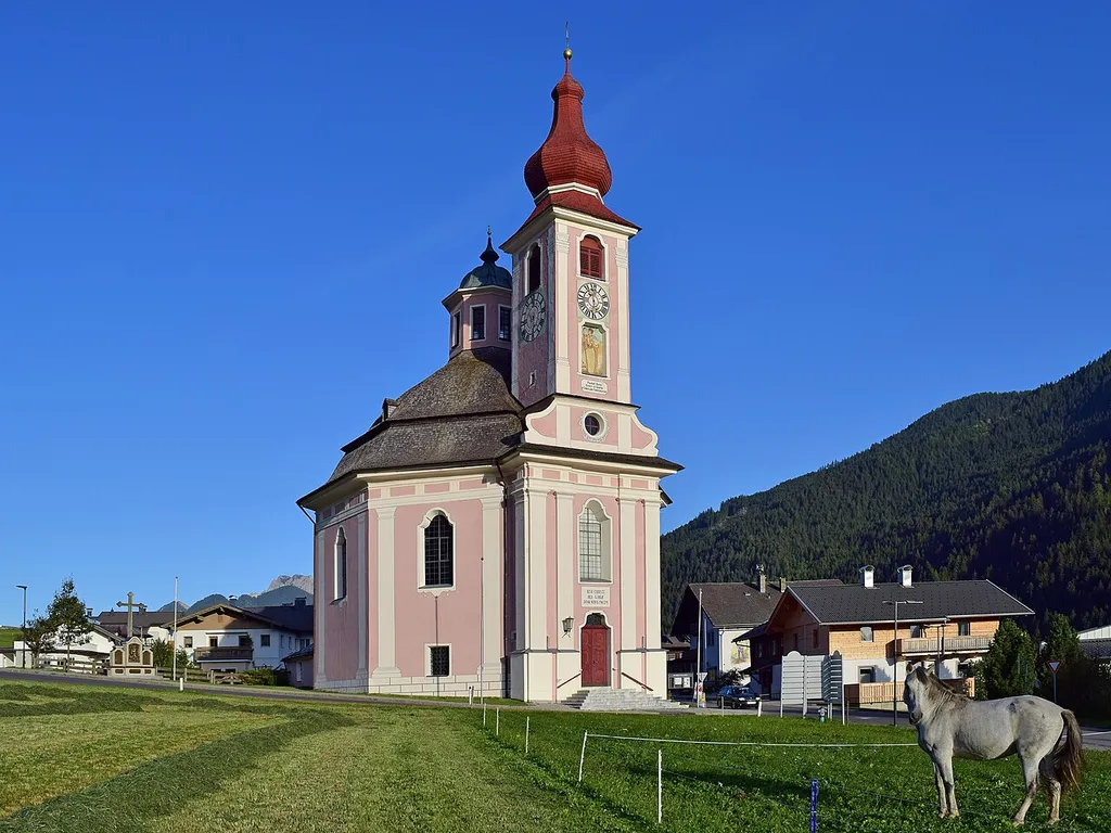 Kath. Filialkirche zur Hl. Dreifaltigkeit