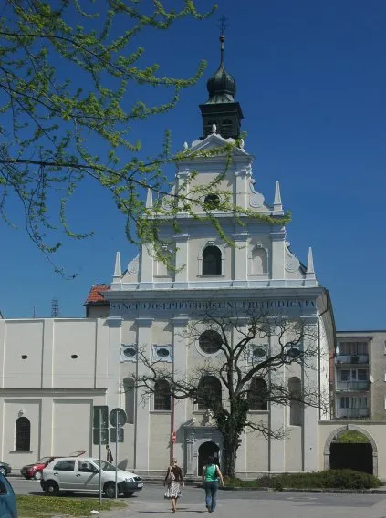 This media shows the protected monument with the number 207-1133/0 CHMSK/207-1133/0,CHMSK/207-1133(other) in the Slovak Republic.