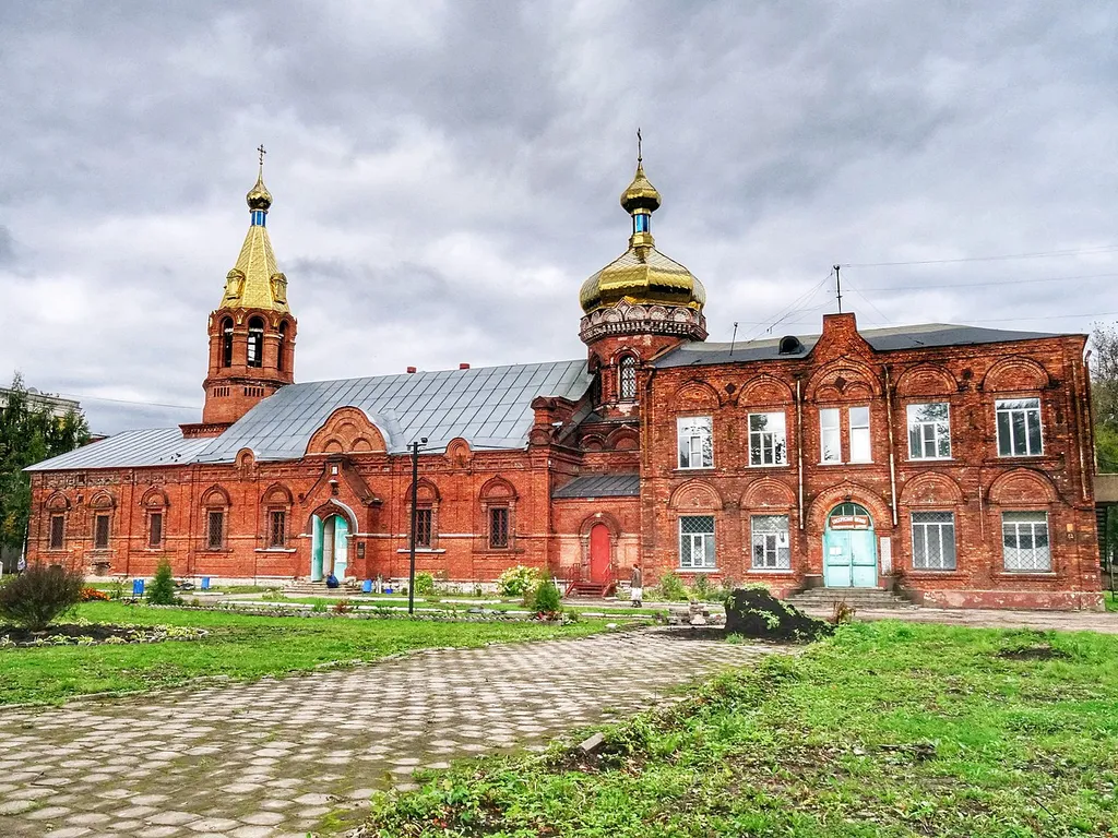 Церковь иконы Владимирской Божией матери (Драгунская церковь): шоссе Петербургское, 4в, Тверь, Тверская область