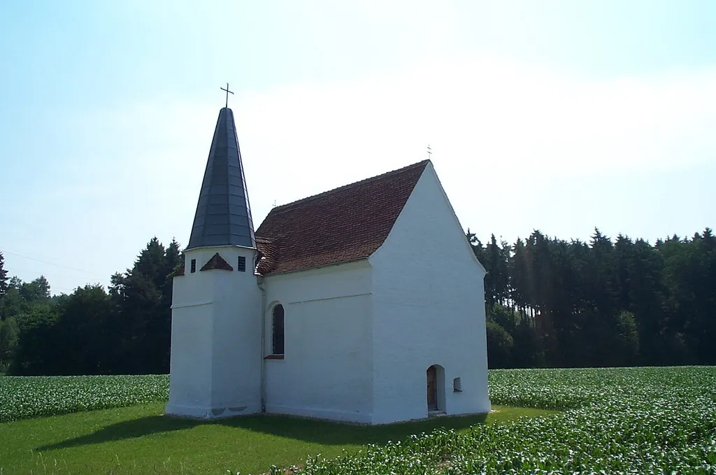 Hohenthann, Gatzkofen. Kirche St. Martin. Spätgotische Anlage von 1519; mit Ausstattung.