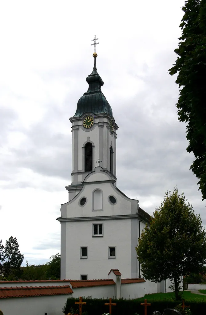 Pfarrkirche St. Remigius Stafflangen, Stadt Biberach an der Riß Architekt des Kirchturms: Jakob Emele