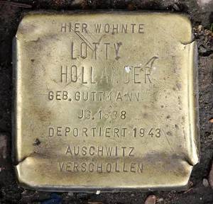 Stolperstein dedicated to Lotty Hollander