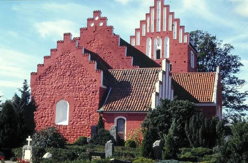 Bregninge Kirke (church) in Kalundborg Kommune