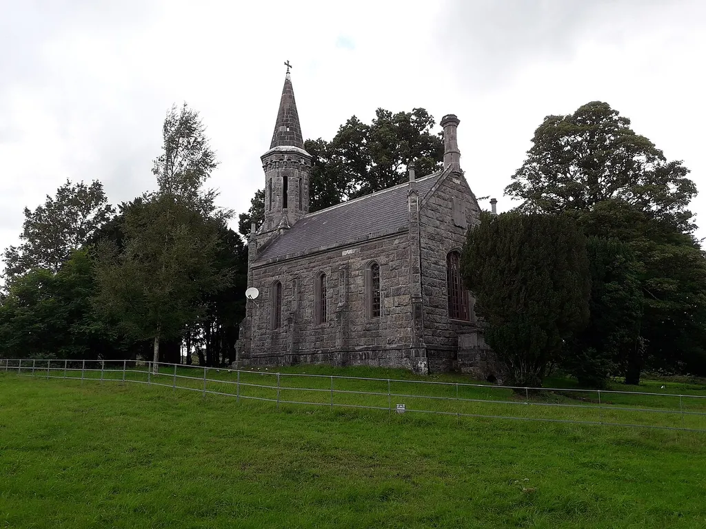 County Cavan, Castle Saunderson Church.