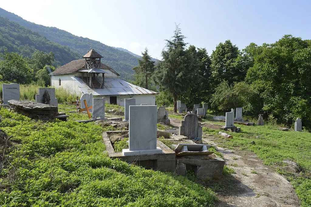 Local cemeteries in the village Nežilovo