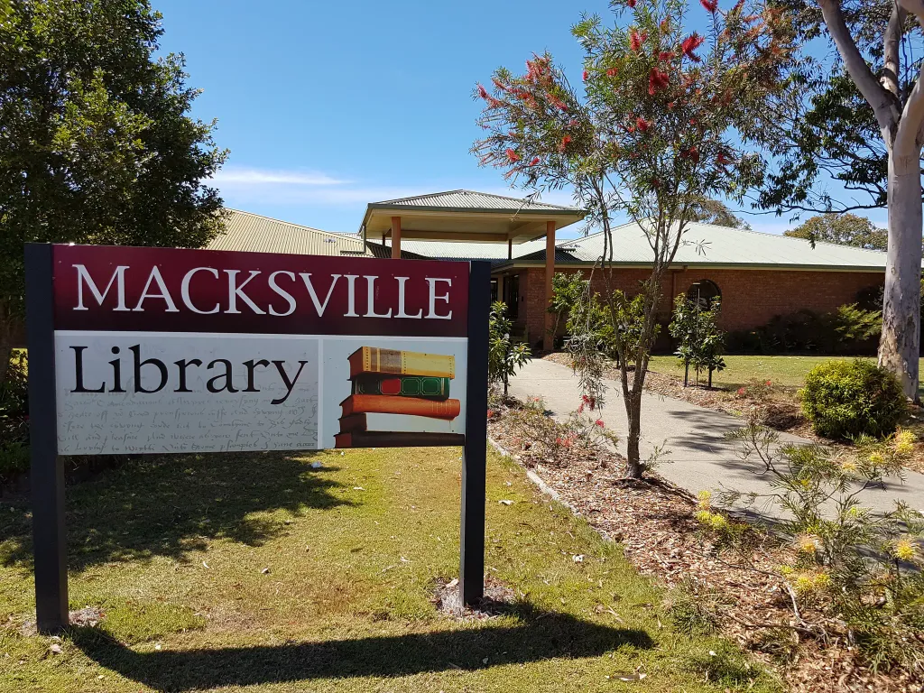 Macksville Library
