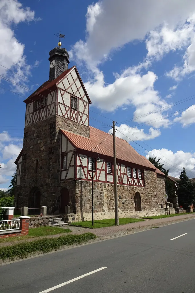 Lückstedt ist ein Ortsteil der Gemeinde Altmärkische Höhe im Landkreis Stendal in Sachsen-Anhalt