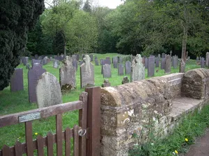 Old St James' Church, Woolsthorpe