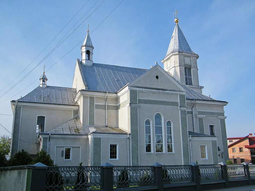 Катедральний собор УГКЦ в Стрию, церква Успіння Пресвятої Богородиці