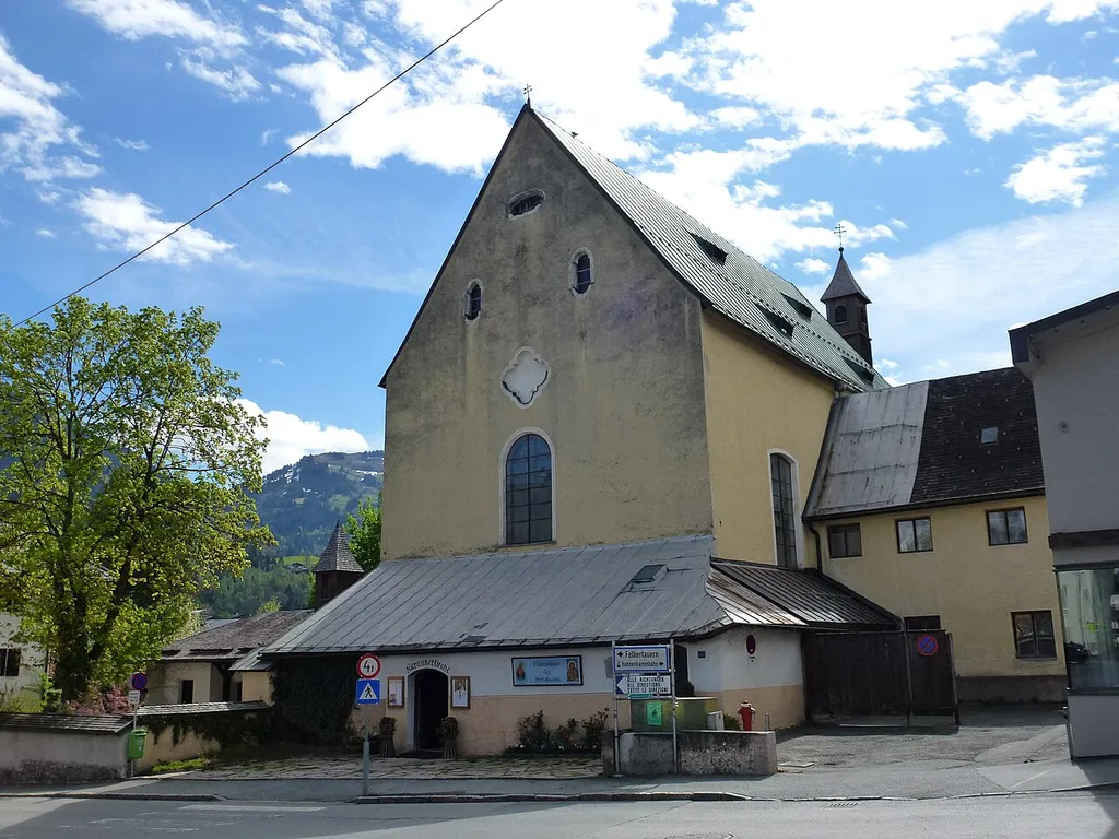 Kapuzinerkloster und Klosterkirche - Josef-Herold-Straße 11, Kitzbühel
