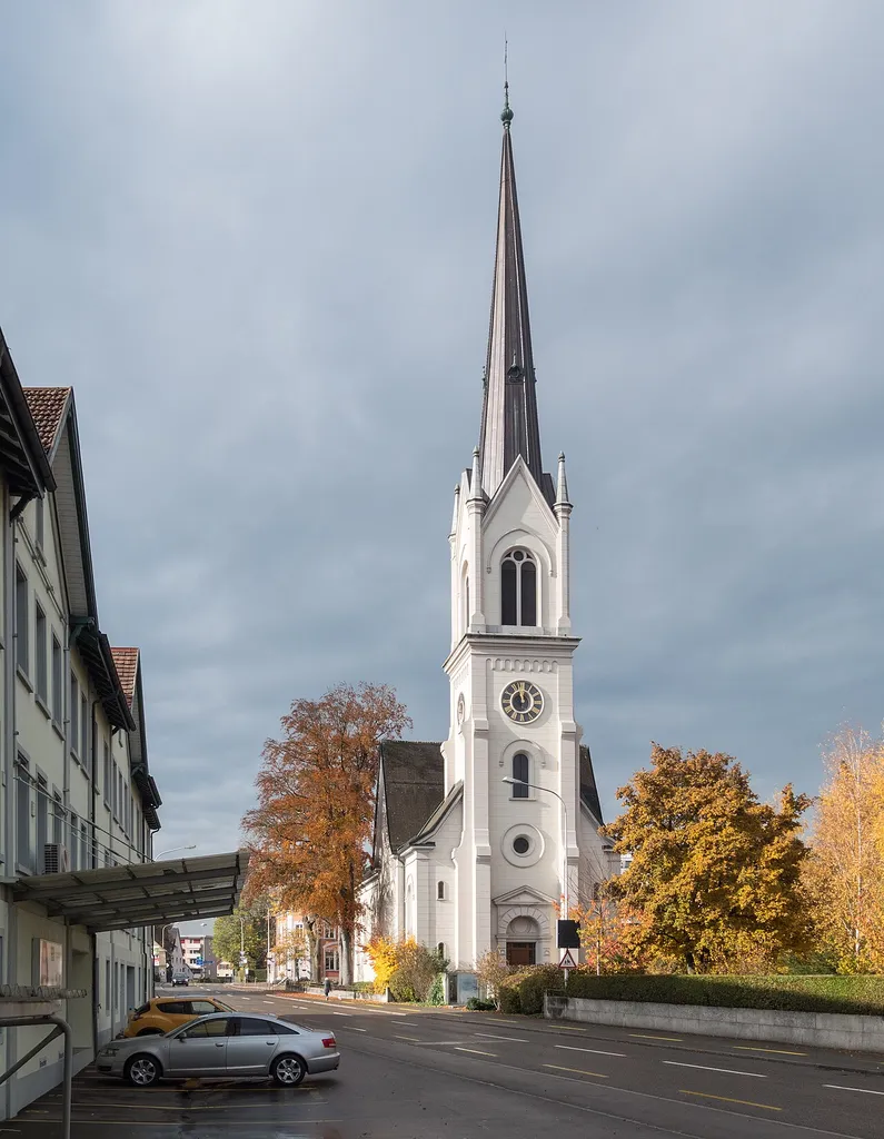 Die Evangelische Kirche Egelshofen (Kreuzlingen) verfügt über lautstarke Glocken...