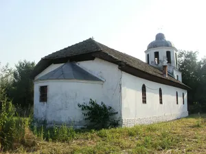 Holy Trinity Church, Koshava