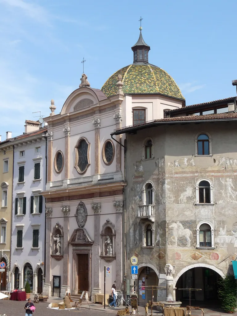 Trento (Italy): church of Santissima Annunziata from southwest