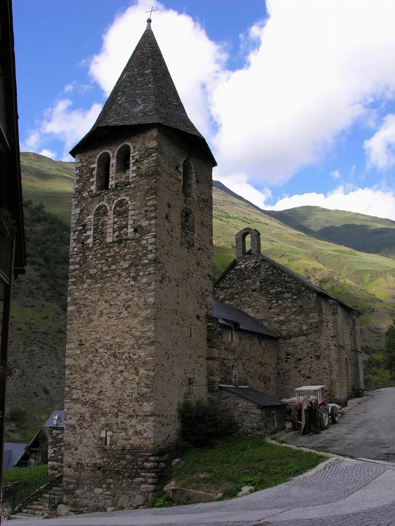 Val d'Aran (F0032) This is a photo of a building listed in the Catalan heritage register as Bé Cultural d'Interès Local (BCIL) under the reference IPA-500.