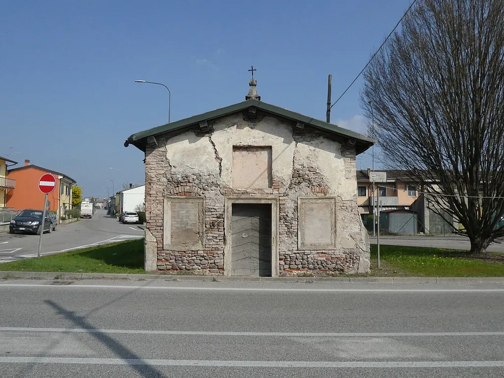 Magnano (Buttapietra, Veneto, Italy), Saint Charles Borromeo church
