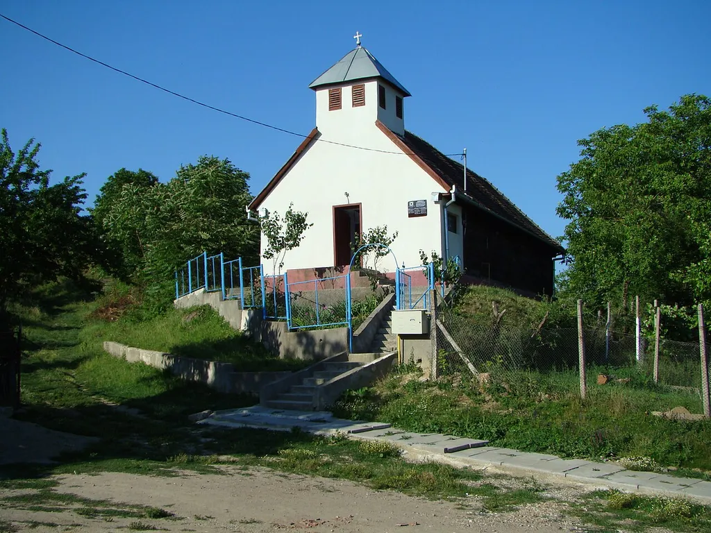 Biserica de lemn greco-catolică din Cuștelnic