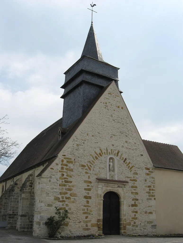 Église Saint-Pierre-Saint-Paul de Bazoches-lès-Bray. (Seine-et-Marne, région Île-de-France).