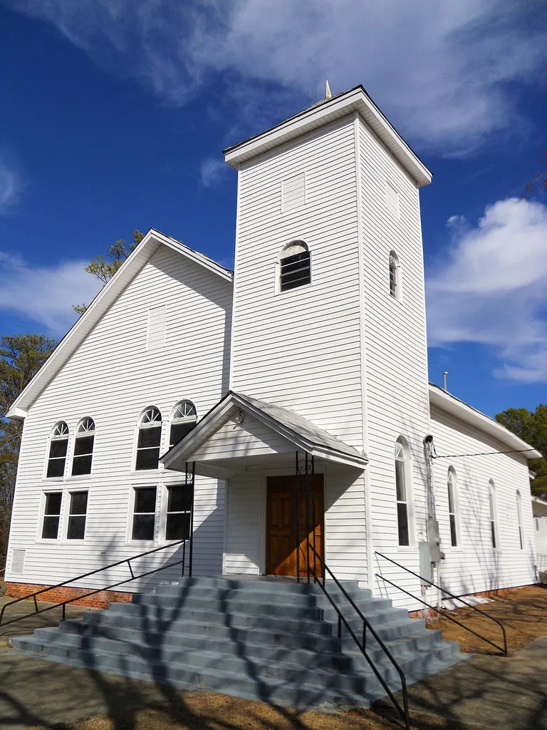 This is a photograph of the Shiloh Missionary Baptist Church in Notasulga, Alabama.