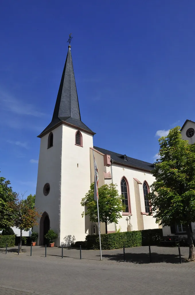 Rivenich, Dorfkirche