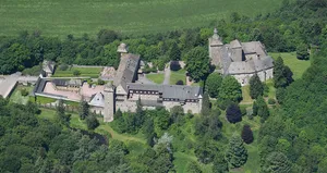 Burg Schnellenberg