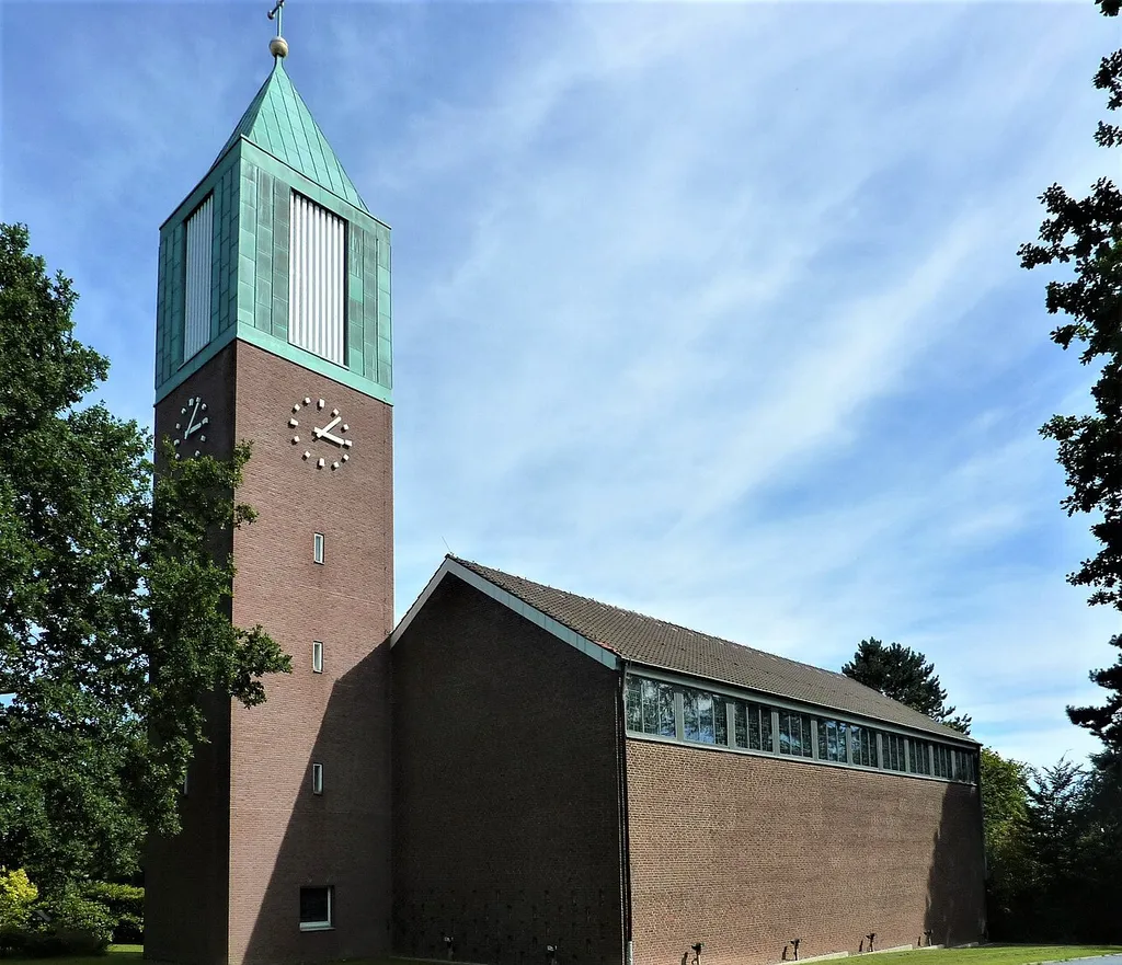 Auferstehungskirche (Herford-Laar)
