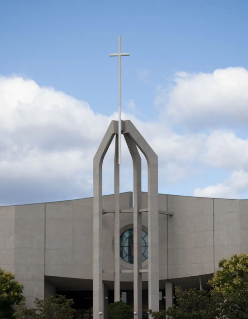 Front Entrance of Lake Avenue Congregational Church, Pasadena, CA, USA