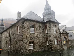 Burg Holtzbrinck