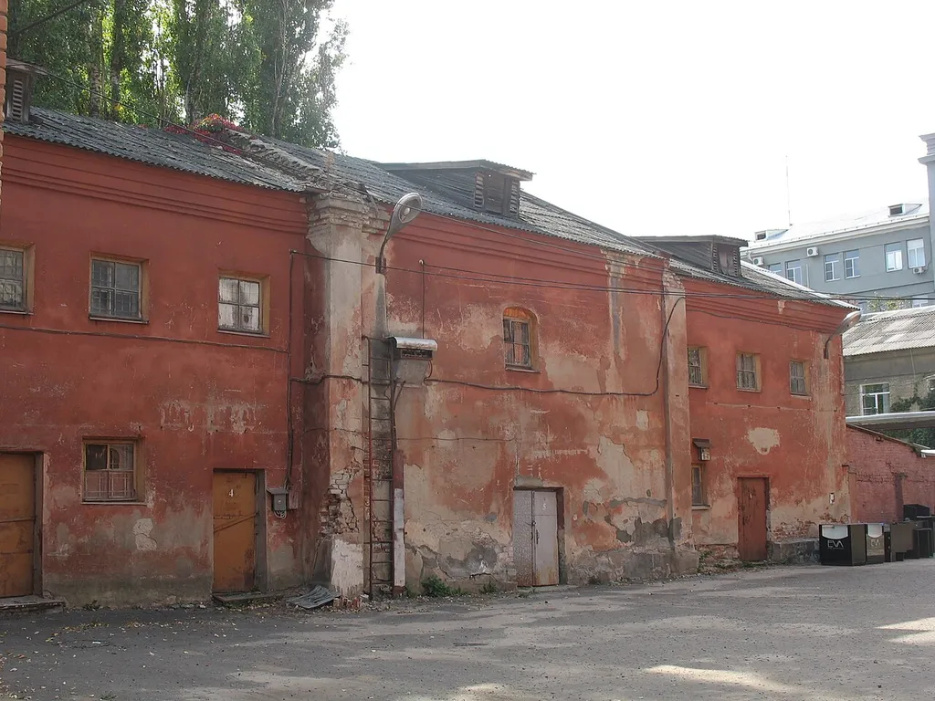 Часть Пятницкой церкви, в которой в 1866-1872 годы служил Д. И. Самбикин: улица Кости Стрелюка, 11/13А, Воронеж, Воронежская область