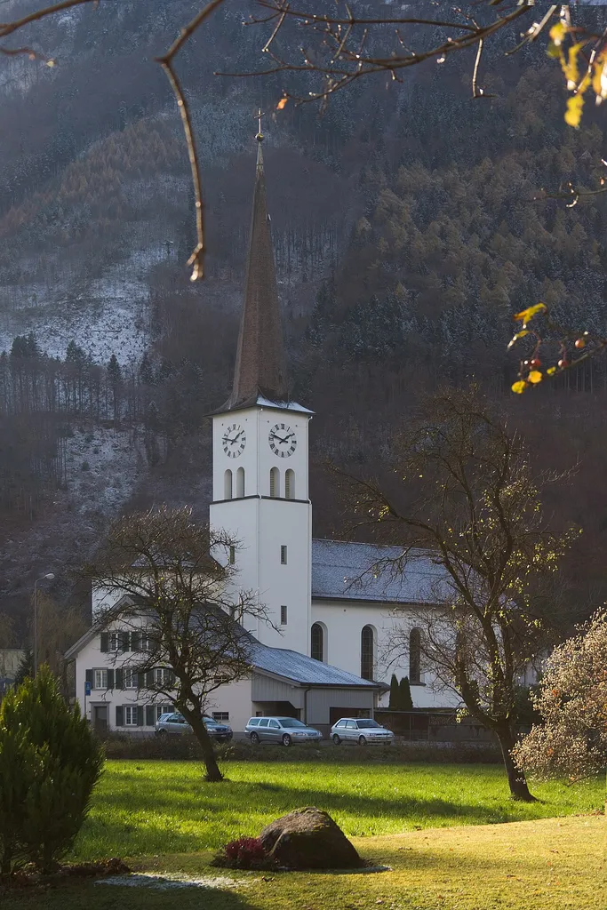 Katholische Kirche Oberurnen, SchweizErbaut 1864-68 durch Karl Reichlin