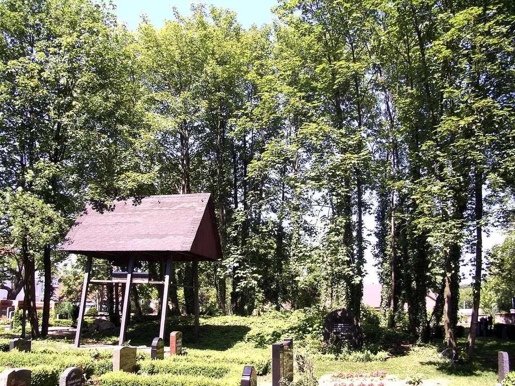 cemetery in Berlin-Wartenberg