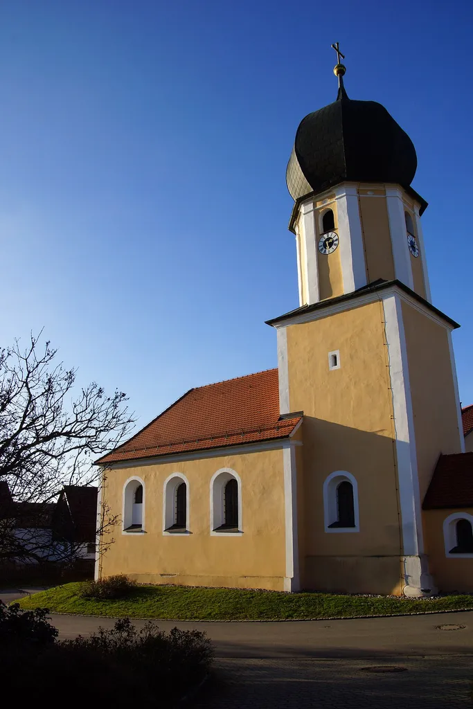 Die katholische Filalkirche im Oberpfälzer Rasch bei Breitenbrunn: