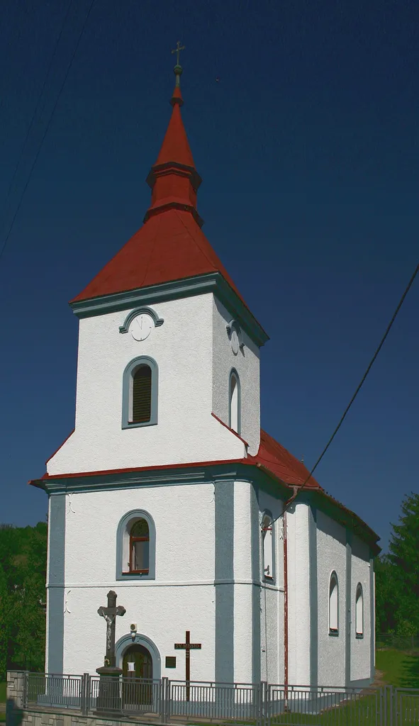 This media shows the protected monument with the number 702-10420/0 CHMSK/702-10420/0,CHMSK/702-10420(other) in the Slovak Republic.