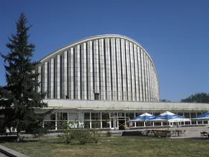 Kinokonzertny Sal Yubileinyi