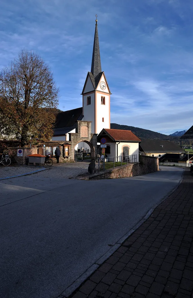 Kath. Pfarrkirche hl. Stephanus und Laurentius