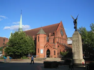 Christ Church, Woking