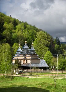 Saint Michael church, Sukil