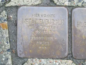 Stolperstein dedicated to Meta Neuburger