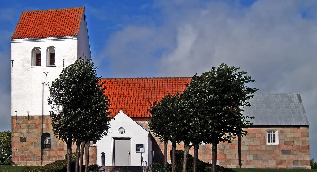 Hørby kirke (Mariagerfjord) fra nordvest