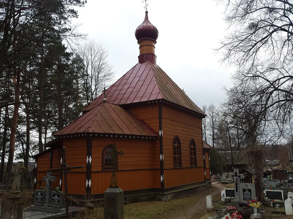 Białowieża, cerkiew prawosławna cmentarna p.w. śś. Cyryla i Metodego, XIX