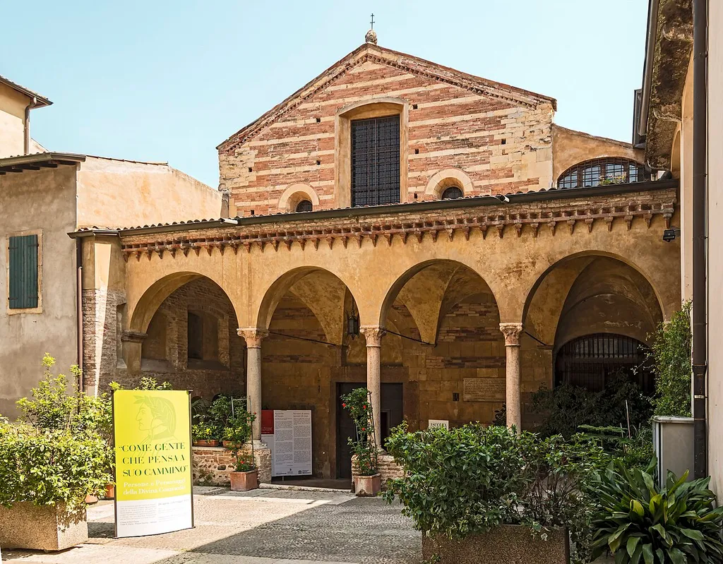 Church of Sant'Elena complex of Verona's Cathedral - Facade