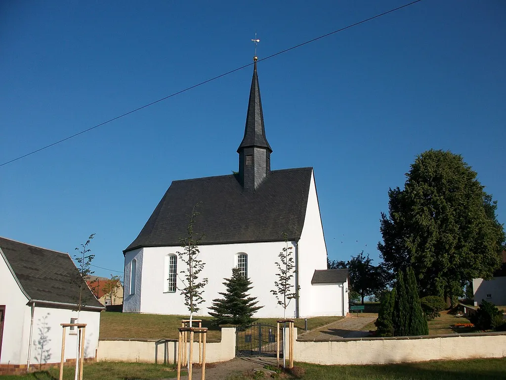 Kirche Neukirchen (Oberwiera) (1)